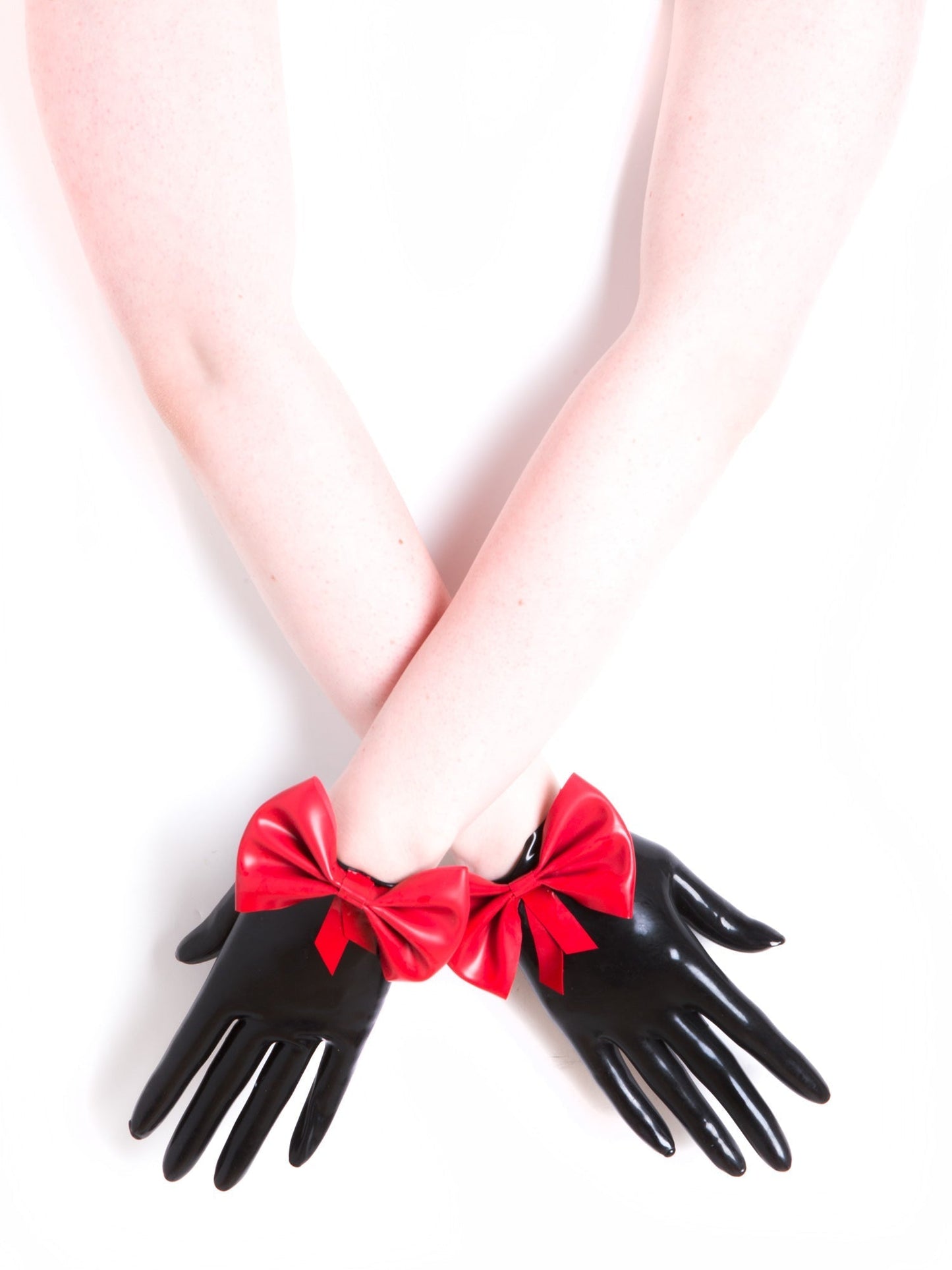 Bow Black & Fuschia Freya Gloves