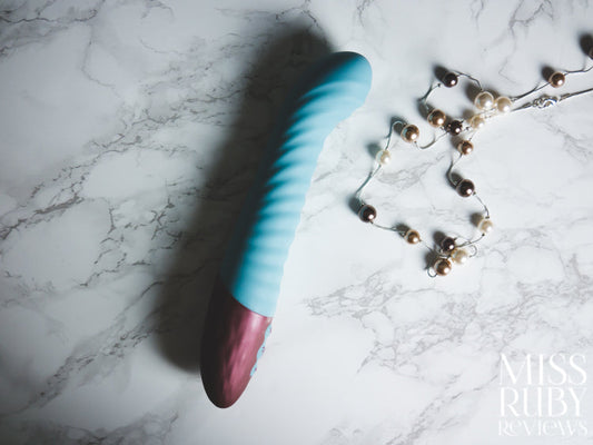Review: FemmeFunn Lola G