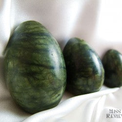 Review: Rosie Rees Jade Eggs - Miss Ruby Reviews