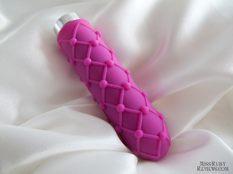 Review: Jopen Key Charms Lace Vibe - Miss Ruby Reviews
