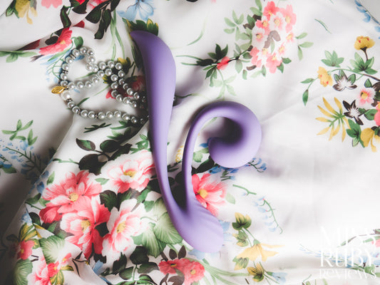Review: Tracy's Dog Junibell Rabbit Vibrator - Miss Ruby Reviews