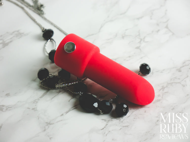 Review: Tracy's Dog Surreal Lipstick Vibrator - Miss Ruby Reviews