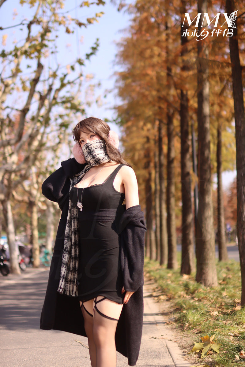 165cm/5ft5 F-Cup Full Silicone Chinese Sex Doll - LittleOrange Outdoor