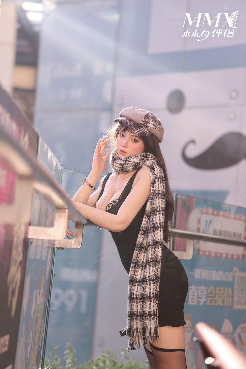 165cm/5ft5 F-Cup Full Silicone Chinese Sex Doll - LittleOrange Outdoor