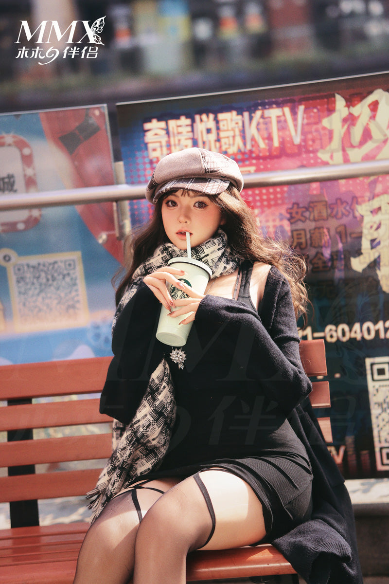 165cm/5ft5 F-Cup Full Silicone Chinese Sex Doll - LittleOrange Outdoor