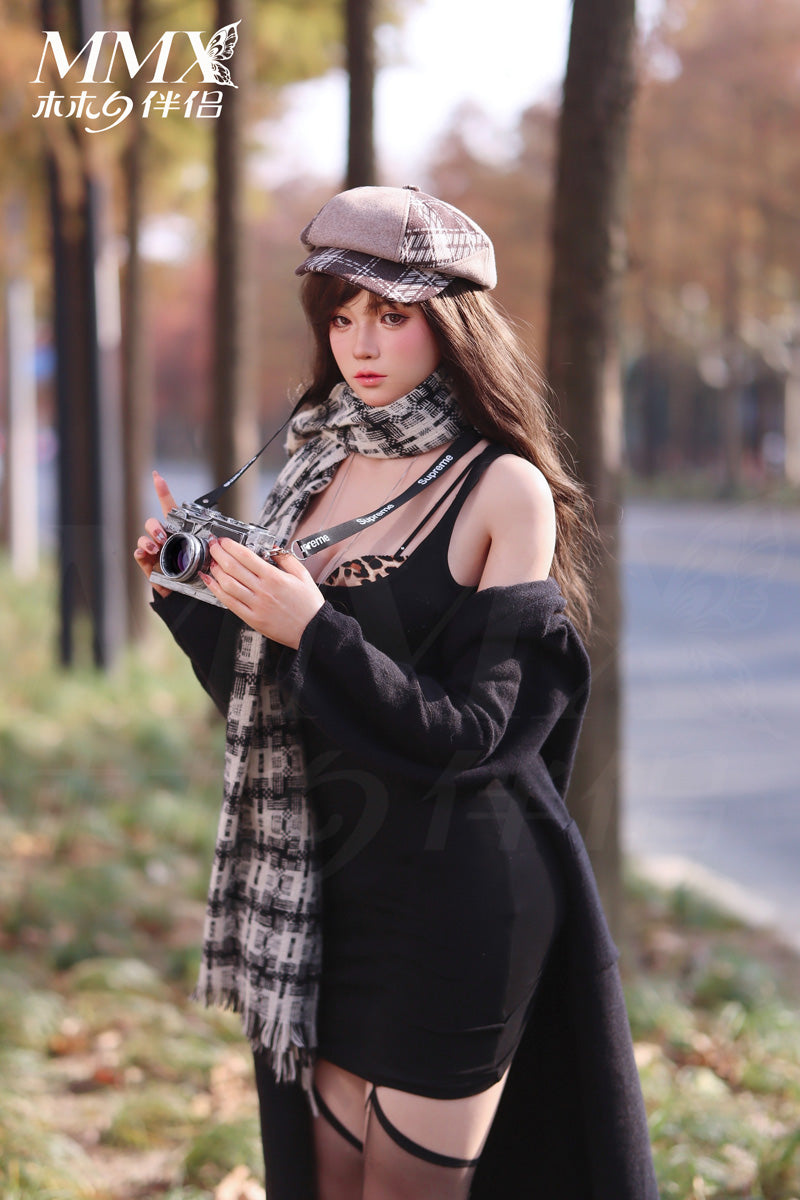 165cm/5ft5 F-Cup Full Silicone Chinese Sex Doll - LittleOrange Outdoor