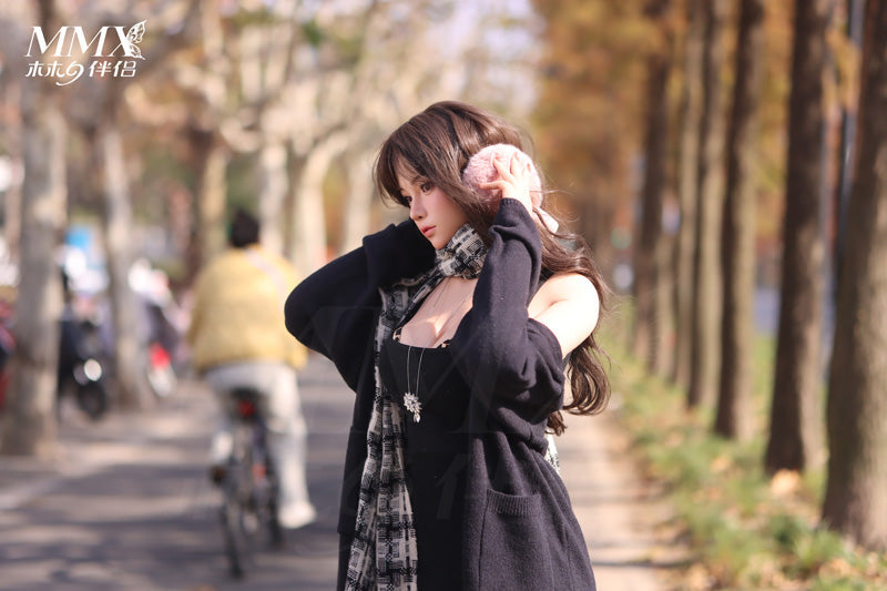 165cm/5ft5 F-Cup Full Silicone Chinese Sex Doll - LittleOrange Outdoor