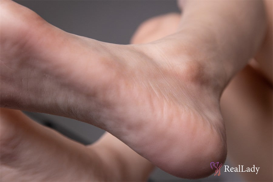 170cm/5ft7 D-Cup Tall Real Lady Realistic Silicone Sex Doll Body Details