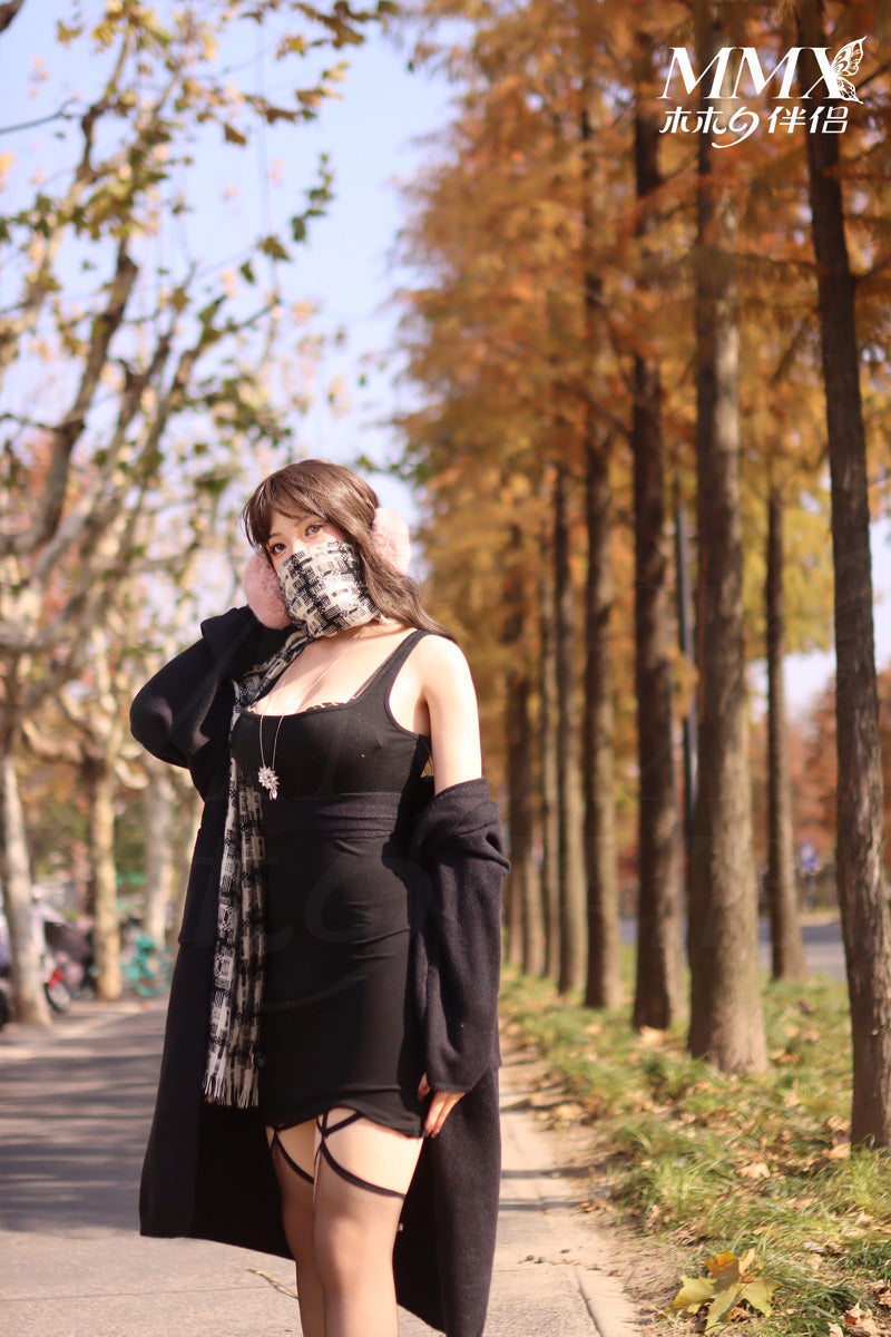 165cm/5ft5 F-Cup Full Silicone Chinese Sex Doll - LittleOrange Outdoor