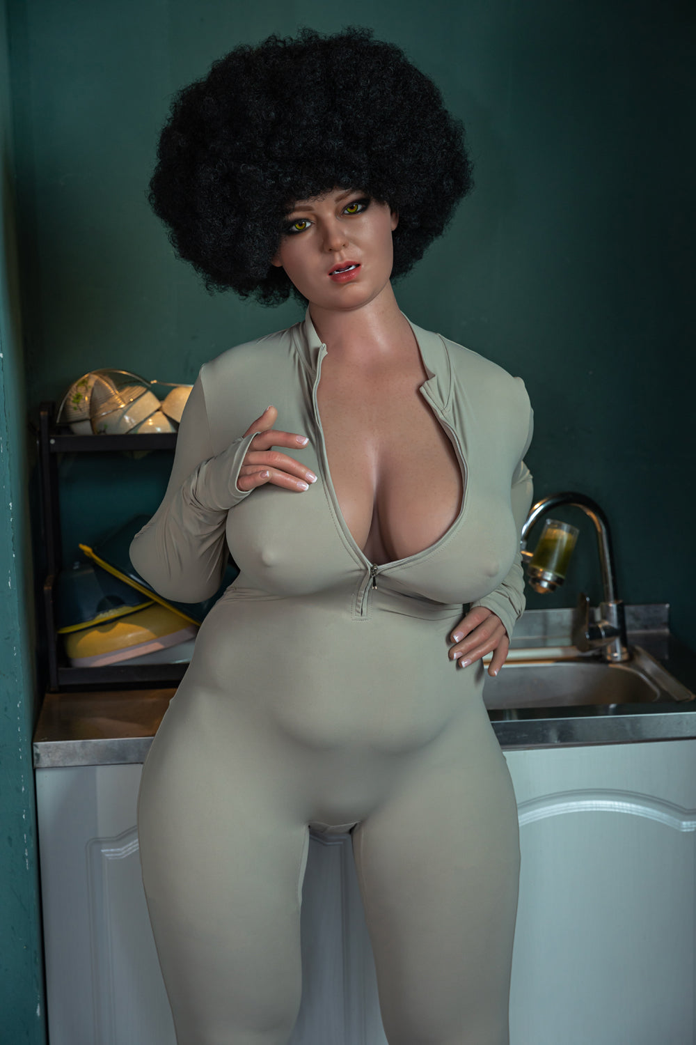 161cm/5ft3 H-cup Bear Hugging BBW Big Booty ROS Head Silicone Head Sex Doll – Ursula