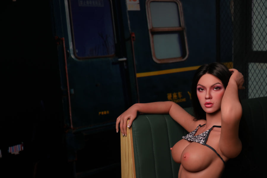 165cm/5ft5 C-cup Full Silicone Sex Doll - T14