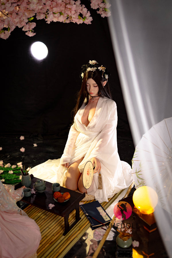 168cm/5ft8 D-cup Silicone Head Eyes Closed Sex Doll - Chuyue