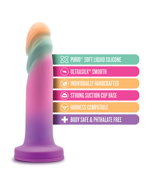 Sunrise Gaze 7.5" Dildo