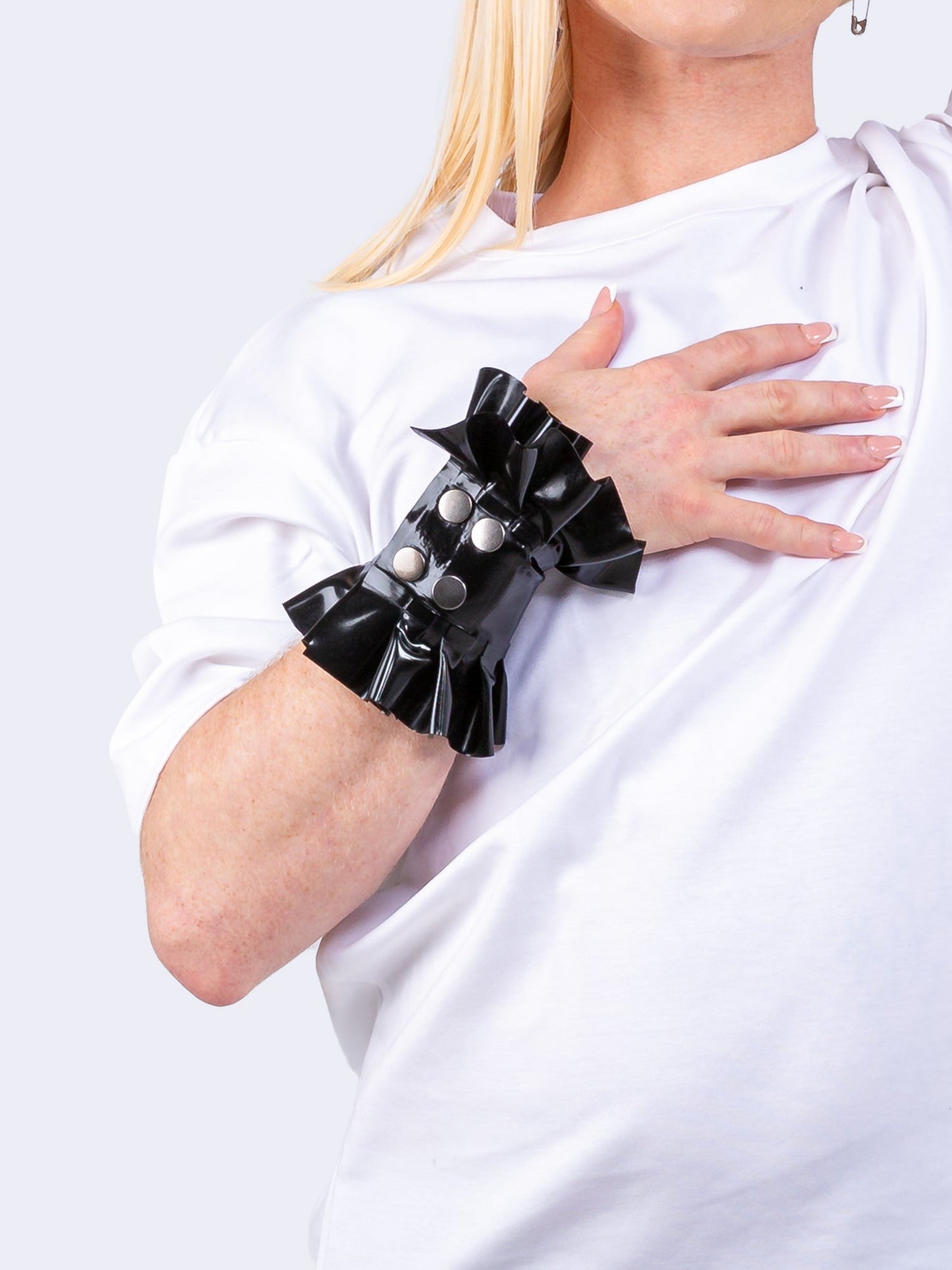 Regent Frilled Wrist Cuff By Bonyx