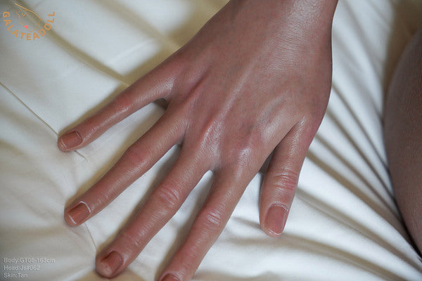 163cm/5ft4 E-cup Real Skin Texture Silicone Sex Doll GT06 – JS062 Tan