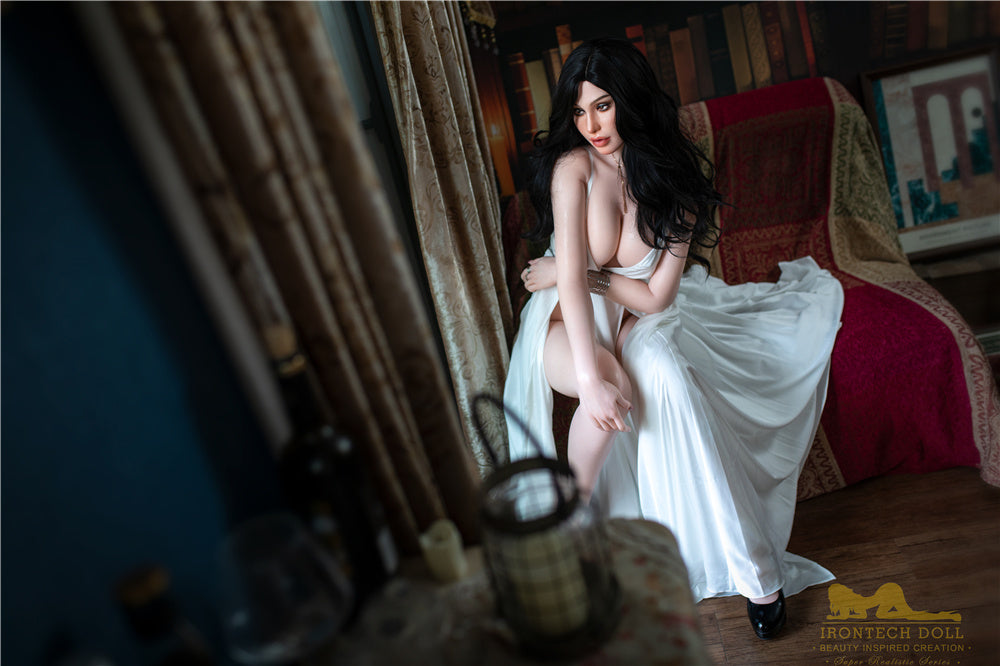 166cm/5ft5 D-cup European Bubble Butt Silicone Sex Doll - S26 Hedy