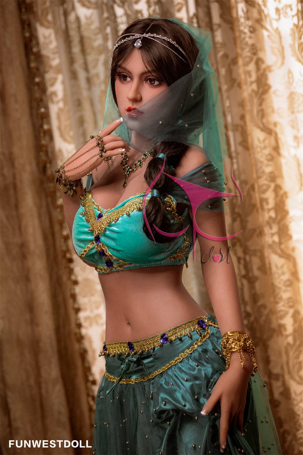 162cm/5ft4 F-Cup Aladdin Princess Jasmine Sex Doll
