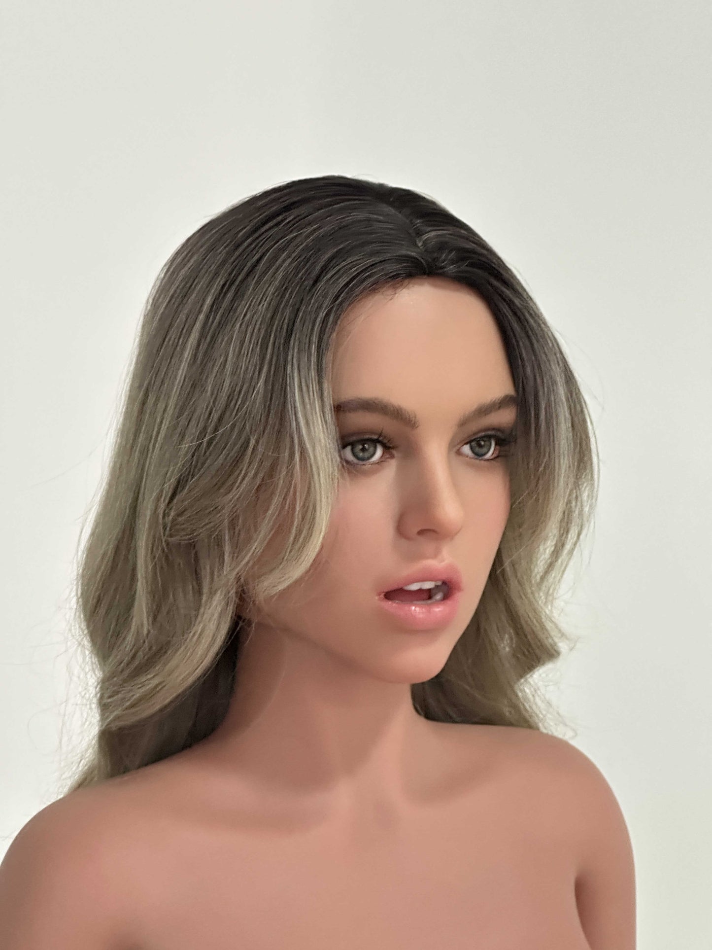 『Best Value Sex Doll $1500-$2500』US In Stock - 163cm (5’4”), E-Cup, Full Silicone, Tan Skin, Head ZXE201_2 SLE 2.0 Big Booty Sex Doll