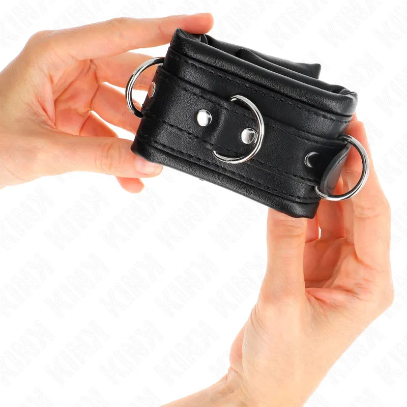 Bracelet BDSM cuir végétalien confortable innovant