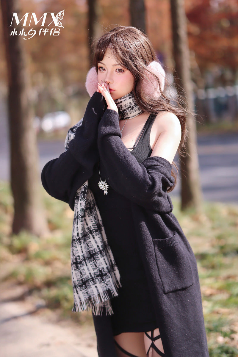 165cm/5ft5 F-Cup Full Silicone Chinese Sex Doll - LittleOrange Outdoor